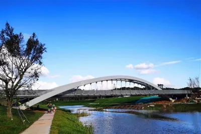 Jambatan pejalan kaki keluli